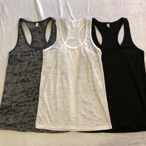 Lady Tank Women’s Medium Racer Back Tank tops - Picture 1 of 8